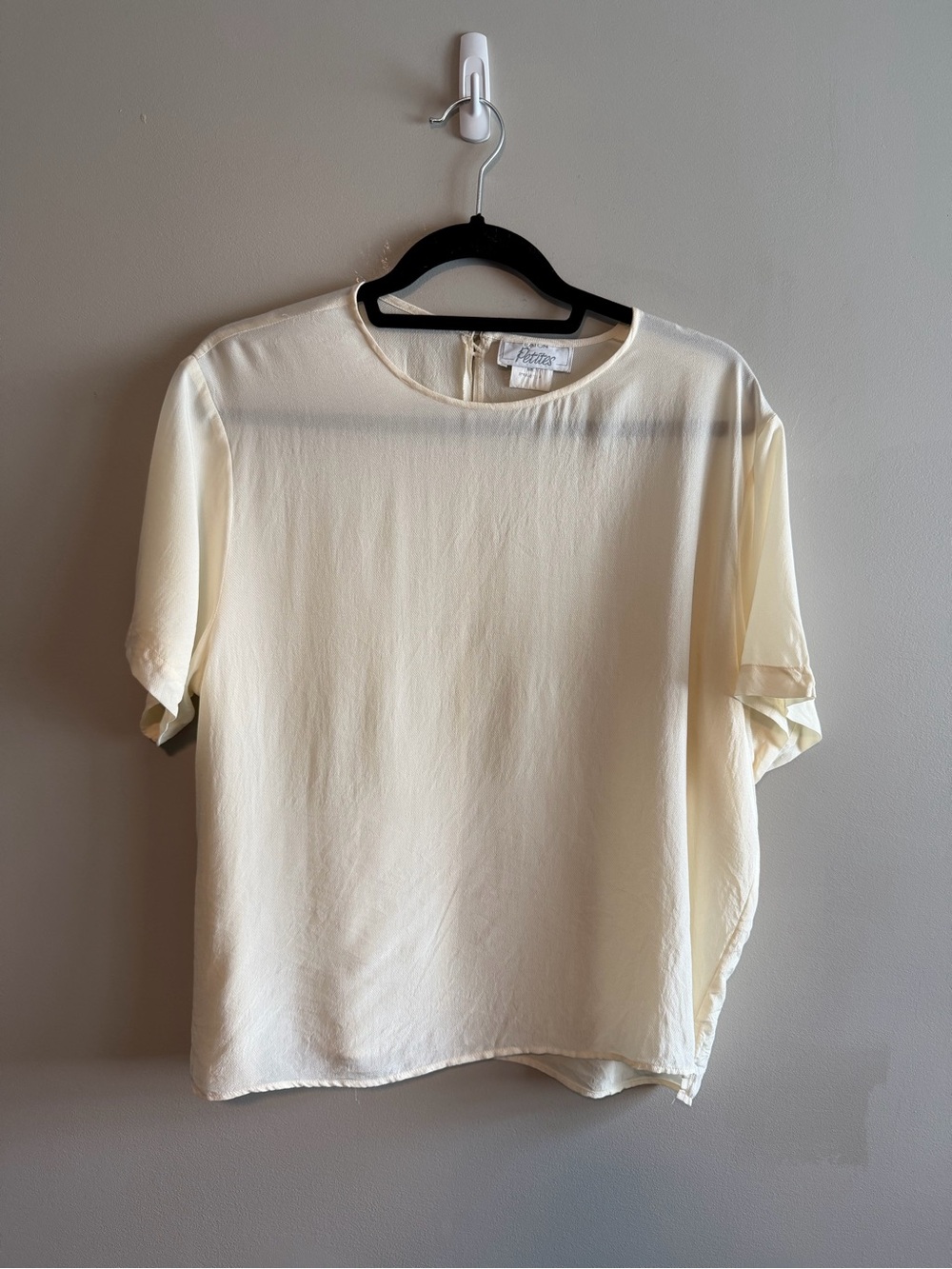 Vintage 100% Silk Blouse Ivory Short Sleeve Petite 16 L/XL